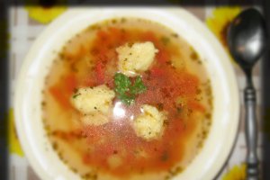 Ciorba de legume cu galuste
