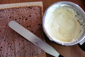 Tort pt copii cu doua feluri de ciocolata