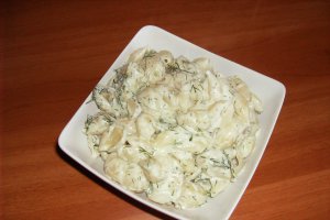 Paste cu branza, smantana si marar