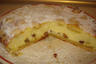 Placinta cu crema de branza si smantana