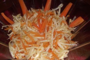 Salata de telina si morcov - Reteta simpla si sanatoasa