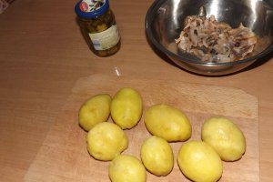 Salata de cartofi cu macrou afumat