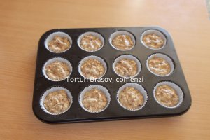 Briose de post, cu arome de sarbatori