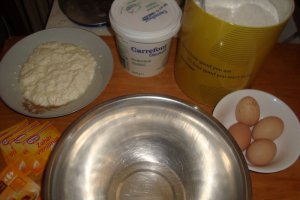 Reteta traditionala de papanasi pufosi prajiti, cu branza de vaci