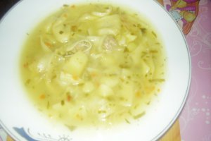 Supa de cartofi ,cuburi de soia si tortellini de post
