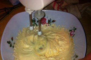 Prajitura Oana, cu crema caramel si nuca