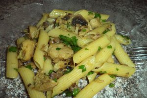 Penne cu piept de pui si ciuperci