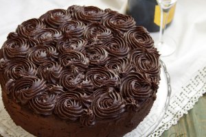 Tort de ciocolata