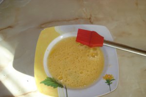 Foietaj cu gem de prune si Ceva fin dela Delaco