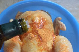 Pui copt in punga, cu legume
