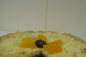 Tort cu crema de vanilie si curmale