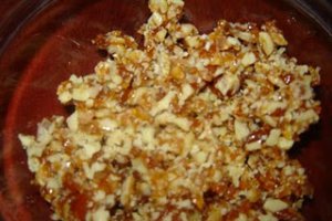 Prajitura cu mac ,nuci caramelizate si portocale