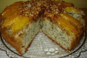 Prajitura cu mac ,nuci caramelizate si portocale