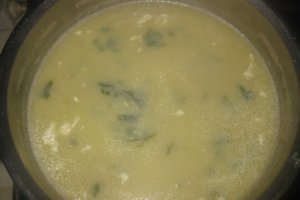 Supa de perisoare (giouvarlakia)
