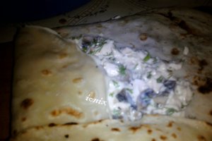 Clătite umplute cu piept de pui   (2)