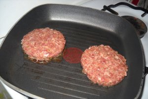 Hamburgher cu ou poshat