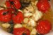 Branza fondue cu usturoi copt in sos de rosii-4