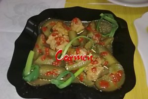 Mancare de castraveti cu rasol de porc.