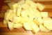 Tocanita de cartofi cu carnati afumati si rozmarin-2