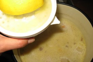 Ciorba de pui a la grec