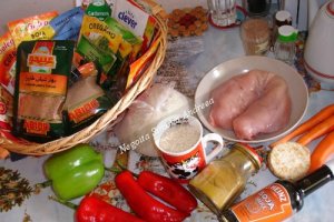 Pui cu legume pe pat de orez