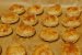 Prajiturele cu foietaj, crema de vanilie si topping de dulceata de nuci verzi cu scortisoara-3