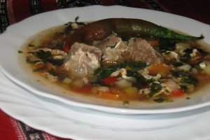 Ciorba de vita dreasa cu ou