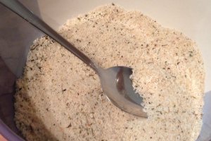 Cartofi si pastarnac cu crusta de parmezan