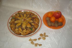 Cozonac floare cu mac si rahat