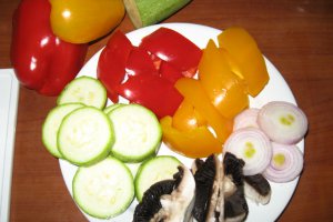 Legume colorate la grill