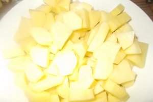 Mancare de pastai cu cartofi