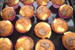 Muffins cu ananas si halva (reteta de post)