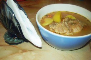Ciorba de cartofi cu carne de curcan