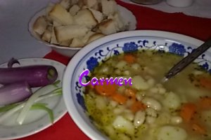Ciorba de fasole alba de post.