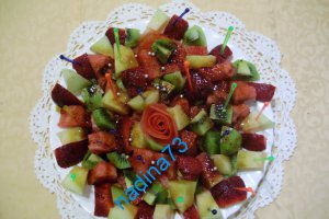 Salata de fructe cu caramel