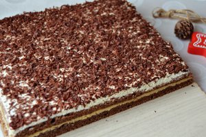 Desert prajitura cu crema de cafea