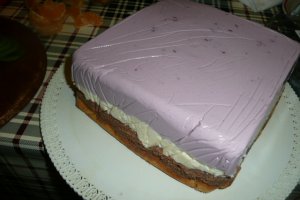 Tort in trei culori pentru a 300-a reteta