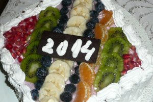 Tort in trei culori pentru a 300-a reteta