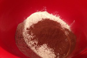 Clatite de cacao cu crema