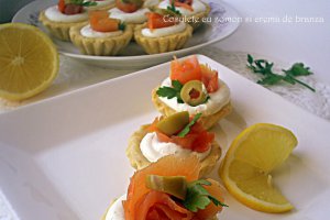 Cosulete cu crema de branza si somon
