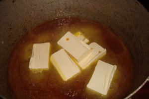 Napolitana cu nuca