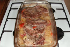 Friptura de porc la tava