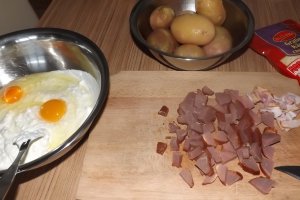Cartofi gratinati