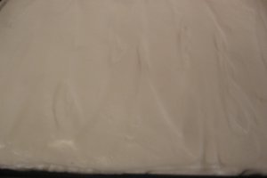 Prajitura cu branza, merisoare si bezea