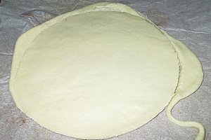 Coronita cu mozzarella