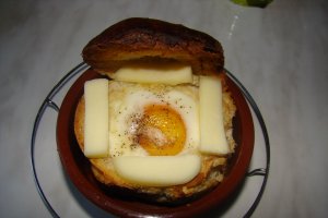 Gustare calda cu ou