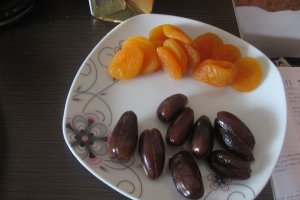 Rulada cu fructe confiate