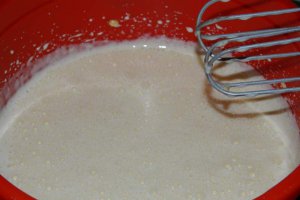 Guguluf cu stafide si vanilie