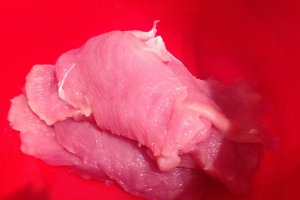 Piept de curcan tras in unt