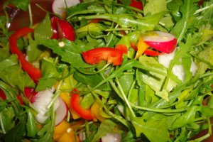 Salata cu rucola si cartofi